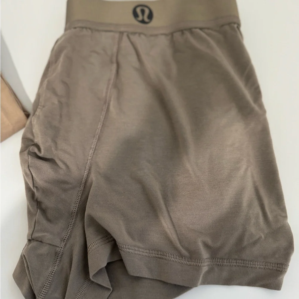 Lululemon Men's Boxer Briefs Set - Picture 2 of 3